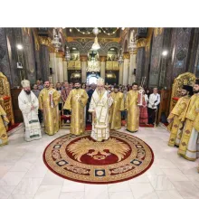 Patriarhul României: „Înălţarea Domnului la Cer înseamnă înălţarea omului în lumina, sfinţenia şi iubirea veşnică a Preasfintei Treimi”