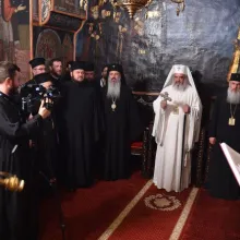 Rugăciune la întoarcerea din Creta. Patriarhul Daniel: „Să ne dăruim toată forța, convingerea și iubirea pentru a face cunoscută Ortodoxia în lume!”