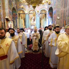 PS Timotei Prahoveanul: „Sfânta Euharistie şi Sfânta Liturghie sunt esenţiale în viaţa noastră”