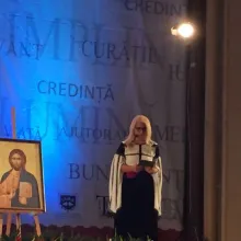 Conferinţă la Sala Palatului. Liana Stanciu: Dumnezeu este peste tot, tu l-ai descoperit, e timpul să îl arăţi şi altora