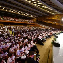 Mii de tineri la Conferința #ITO2016: Iisus Hristos – Bucuria Vieții