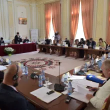 A doua zi a Congresului internaţional de teologie: dezbateri privind educaţia religioasă a tinerilor