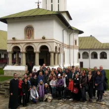 Pelerinaj la mănăstiri din Oltenia, organizat de LTCOR – filiala Sector 5
