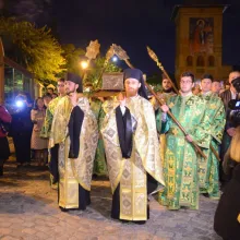 Priveghere şi procesiune închinate Sfintei Cuv. Parascheva, la Patriarhie