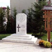 PS Timotei Prahoveanul a sfințit monumentul construit în memoria victimelor de la Colectiv