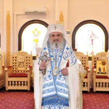Patriarhul Daniel: Maica Domnului este ocrotitoare, iubitoare și rugătoare pentru toată lumea