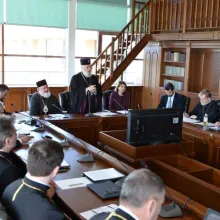 Colegiul decanilor facultăților de teologie s-a întrunit la Târgoviște