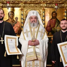 Patriarhul Daniel: Iconomul stavrofor este între preoți un model de iubire jertfelnică și viețuire sfântă