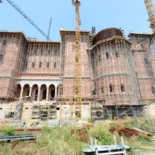 La Catedrala Mântuirii Neamului se lucrează între cotele +45 și +52
