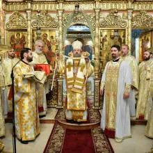 PS Timotei a hirotonit un nou preot. „Îi dorim să pună în lumină tot ceea ce a învăţat în Grecia şi de la tatăl său”