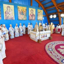 Catedrala Patriarhală şi-a sărbătorit hramul istoric. Cei care şi-au aniversat ziua onomastică felicitaţi de Patriarhul Daniel