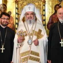 Patriarhul Daniel: Acordarea rangului de iconom stavrofor este recunoaștere și încurajare a activității pastorale a preotului