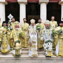 Sărbătoarea Cincizecimii la Catedrala Patriarhală | PF Daniel: Apa cea vie se arată împreună cu focul curățitor în lacrimile pocăinței