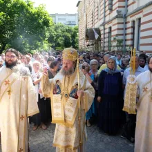 Hramul Mănăstirii Radu Vodă. PS Timotei: Lumea de astăzi are nevoie de iubire şi de comuniune, iar modelul absolut este Preasfânta Treime