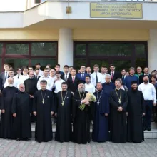 Încheierea studiilor la Seminarul Teologic din Bucureşti. PS Timotei i-a îndemnat pe elevi să îl mărturisească pe Hristos în orice moment al vieţii lor