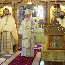 Hramul Mănăstirii Sfinţilor Români. Sfânta Liturghie a fost oficiată de PS Varlaam Ploieşteanul