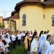 Maica Domnului cinstită la Paraclisul Catedralei Naţionale | Procesiune cu icoana Prodromiţa