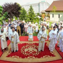 Cinstirea Sfintei Icoane Prodromița la Paraclisul Catedralei Naționale. PS Varlaam: Aceste icoane sunt mângâiere și încurajare în lupta cu păcatul