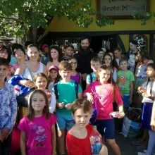 Tabără gratuită la Valea Plopului. Activităţi recreative şi duhovniceşti pentru 100 de copii din Arhiepiscopia Bucureştilor