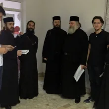 Donare sânge: Vieţuitori ai Mănăstirii Radu Vodă au răspuns afirmativ apelului lansat de Patriarhia Română