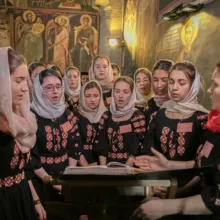 Filomelos, de 10 ani misionar prin cântare bizantină. Singurul grup psaltic din România format din tineri fără studii teologice, la moment aniversar