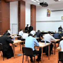 Examen de capacitate la FTOUB | Biserica are încă mulți tineri care doresc să îmbrățișeze misiunea de apostol, a spus PS Timotei Prahoveanul