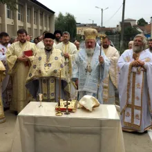 Eveniment unic în Caransebeş. Parohia ortodoxă ucraineană a fost sfinţită de PS Varlaam Ploieşteanul