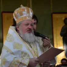 Patriarhul Daniel se adresează pelerinilor de la Iaşi: Viaţa sfinţilor este lumină pentru viaţa noastră
