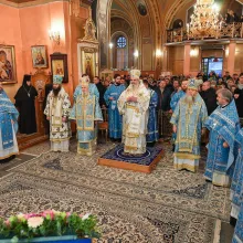 Prima slujire a unui Patriarh al României în mănăstirea Pokrovsky din Moscova | Patriarhul Daniel a oficiat Sfânta Liturghie