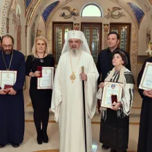 Recunoașterea meritelor în educația ortodoxă a tinerilor. Patriarhul Daniel a oferit distincții la Reședința Patriarhală