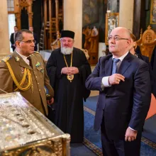 Ministrul Apărării din Georgia a vizitat Mănăstirea Antim. Ctitorul ei a creat ‘o punte între Biserica Ortodoxă Română și celelalte Biserici’ – PS Varlaam