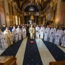 Facultatea de Teologie din Bucureşti | Ocrotitorii învăţământului teologic au fost cinstiţi prin rugăciune
