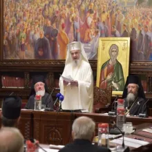 „Lumina sfintelor icoane şi jertfa apărătorilor Ortodoxiei” – Sinteza activităților Bisericii Ortodoxe Române în anul 2017