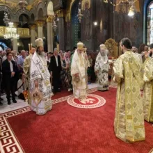 Duhul Sfânt vrea să sălăşluiască în sufletul omului – Patriarhul Daniel la Sărbătoarea Cincizecimii