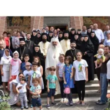 Părintele Patriarh Daniel transmite binecuvântări părinților și copiilor