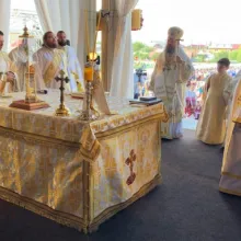 Episcopul Timotei la pelerinajul de la Voluntari: Fericiţi sunt oamenii care îşi fac prieteni pe sfinţi