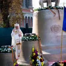 Clopotele reprezintă glasul lui Dumnezeu care ne cheamă la rugăciune – Patriarhul Daniel