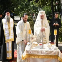 Patriarhul Daniel a sfințit Centrul „Sf.Ilie” din Călimănești