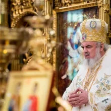 Hristos a adus familiei din Nain „bucuria învierii în locul suferinţei îndoliate” – Patriarhul Daniel