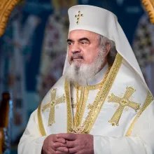 Pilda samarineanului milostiv este un model pentru viața fiecărui creștin, a spus Patriarhul Daniel la Mănăstirea Jercălăi