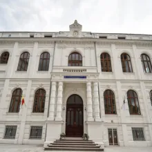 Proiecte importante vor fi derulate la Facultatea de Teologie din București sub coordonarea noului decan
