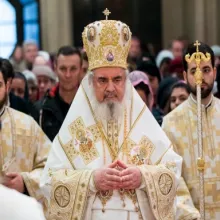 Patru duminici pregătitoare ca să ne deprindem până la post cu patru lucrări mari – Patriarhul Daniel