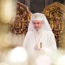 Să ne schimbăm viața în bine din propria inițiativă nu de teama unei pedepse: Părintele Patriarh Daniel