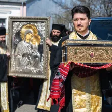 Icoana Maicii Domnului – Iordăniţa şi moaştele Sf. Cuv. Efrem cel Nou au fost aduse la Biserica Icoanei