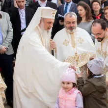 Catedrala Sf. Spiridon – Nou | Patriarhul României despre „Semnul biruinței asupra păcatului, iadului și morții”