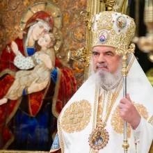 Lumina de la Ierusalim este un dar al lui Hristos, spune Patriarhul României