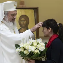 Părintele Patriarh Daniel mulţumeşte femeilor creştine care cultivă şi mărturisesc credinţa în Hristos