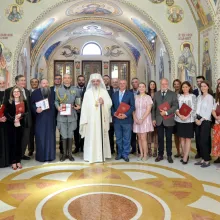 Patriarhul României a oferit distincţii celor care s-au implicat în promovarea Anului Centenar 2018