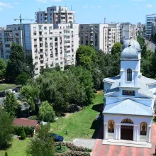 Hram la unica biserică din ţară care deţine un fragment din moaştele Sf. Mc. Valentin