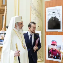 În Duminica migranţilor români Patriarhul îndeamnă la preţuirea satului românesc